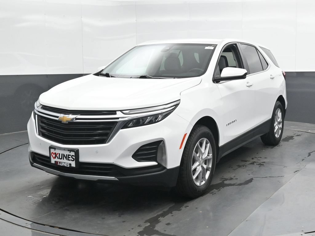 Used 2023 Chevrolet Equinox LT w/ Driver Convenience Package AWD/4WD image 6