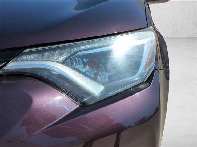 Certified 2017 Toyota RAV4 LE FWD image 9
