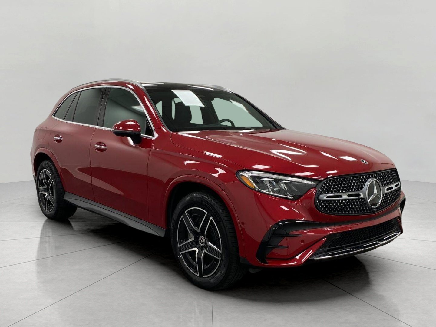 Certified 2026 Mercedes-Benz GLC 300 4MATIC image 1
