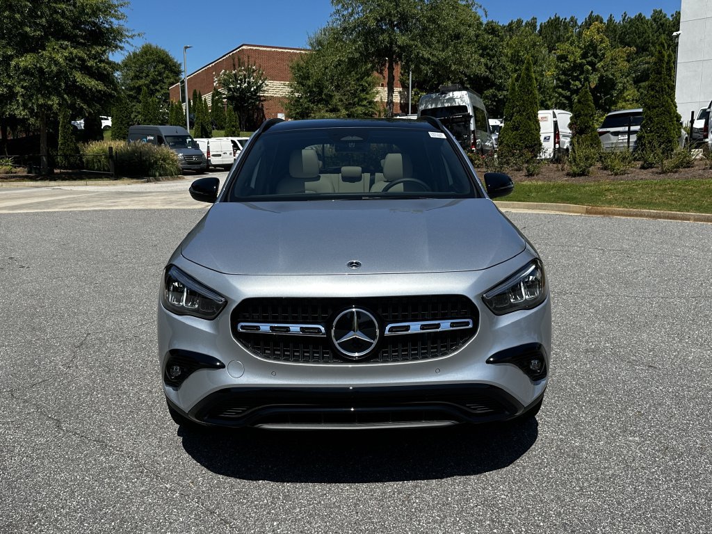 Certified 2026 Mercedes-Benz GLA 250 4MATIC w/ Midnight Edition image 3