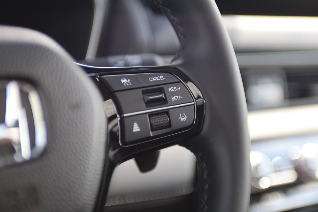 New 2026 Honda Pilot Touring image 19