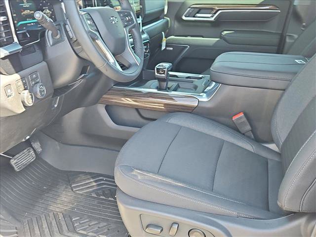 New 2026 Chevrolet Silverado 1500 RST w/ Convenience Package II AWD/4WD video 4