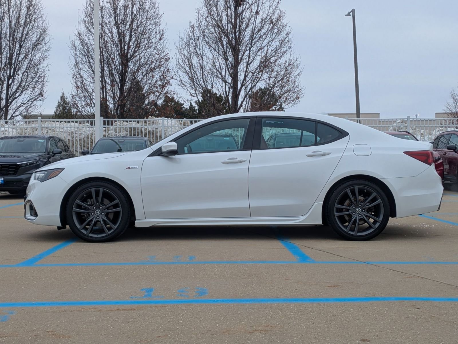 Used 2019 Acura TLX w/ Technology & A-SPEC Pkg image 9