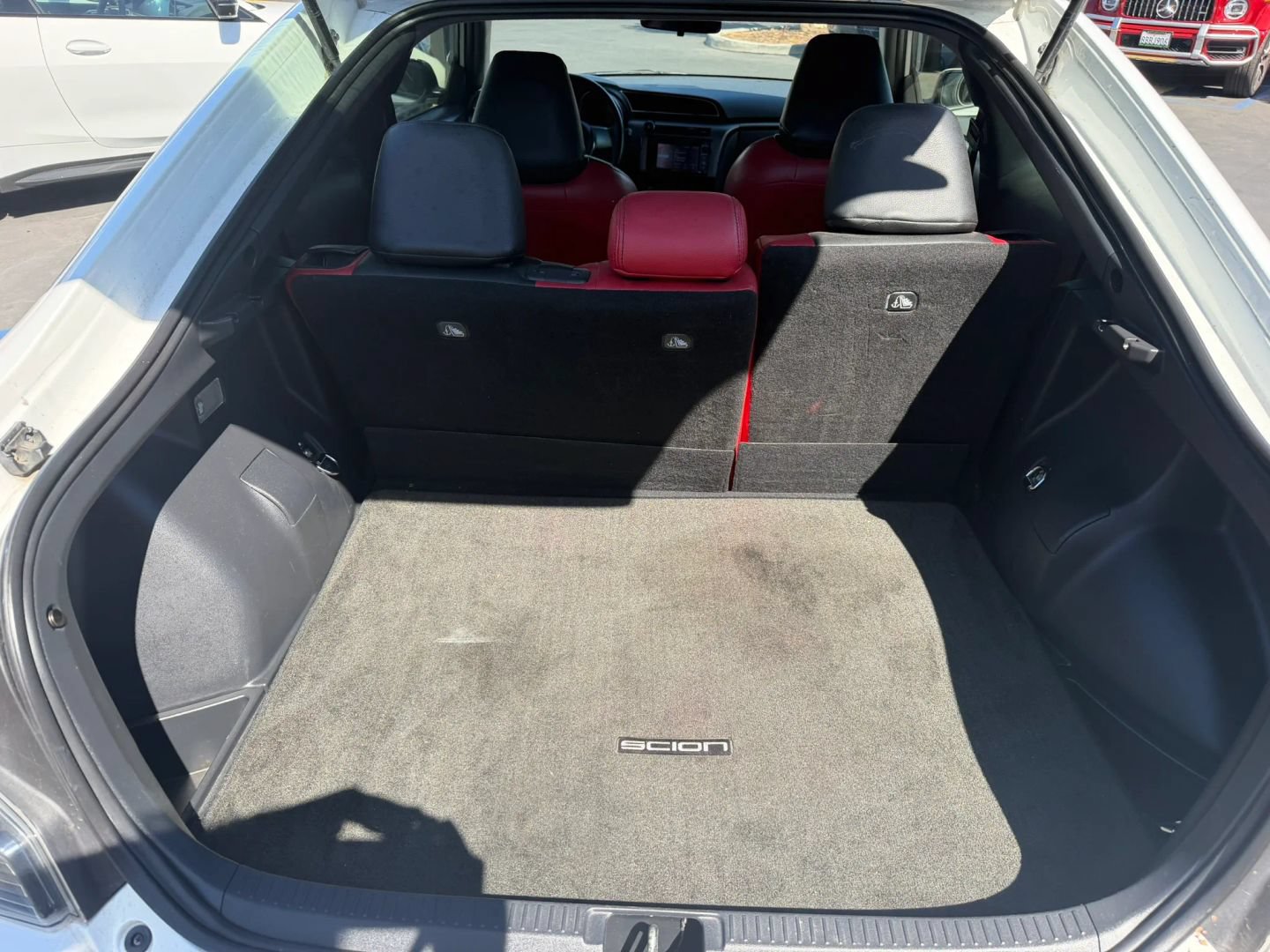 Used 2014 Scion tC FWD image 13