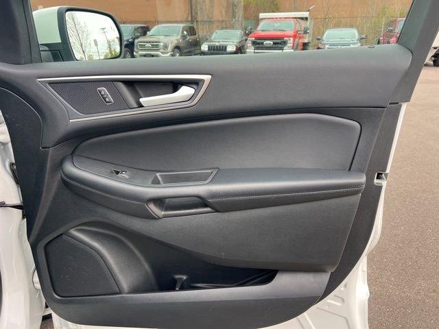 Used 2023 Ford Edge SEL w/ Convenience Package AWD/4WD image 10