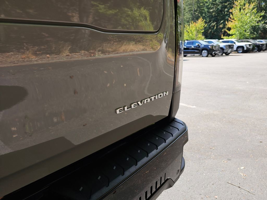 New 2026 GMC Sierra EV Elevation w/ Premium Package AWD/4WD image 14