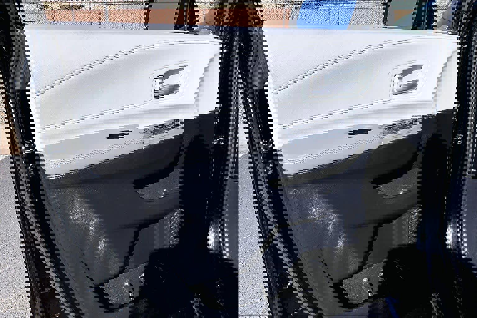 Certified 2025 Toyota Sienna XLE image 19