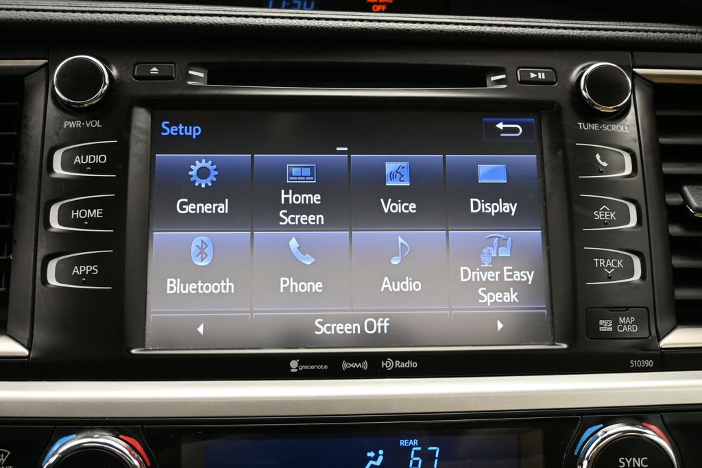 Used 2019 Toyota Highlander XLE AWD/4WD image 30