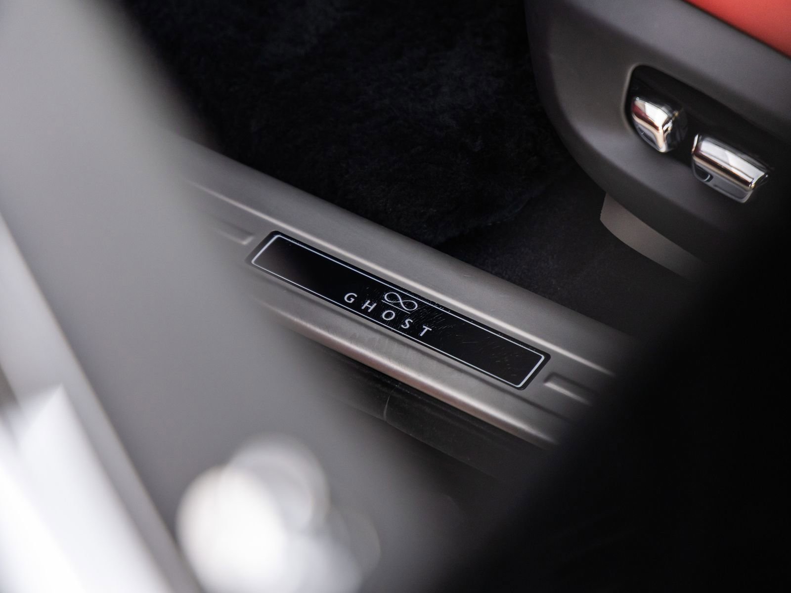 Certified 2022 Rolls-Royce Ghost Black Badge image 29