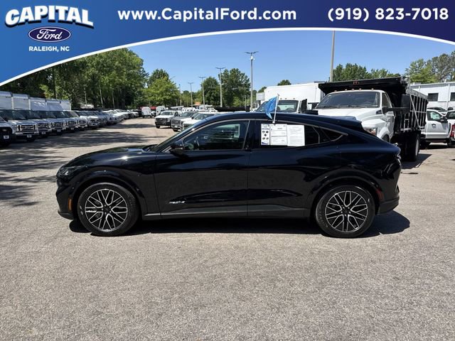 Certified 2025 Ford Mustang Mach-E Premium RWD image 5