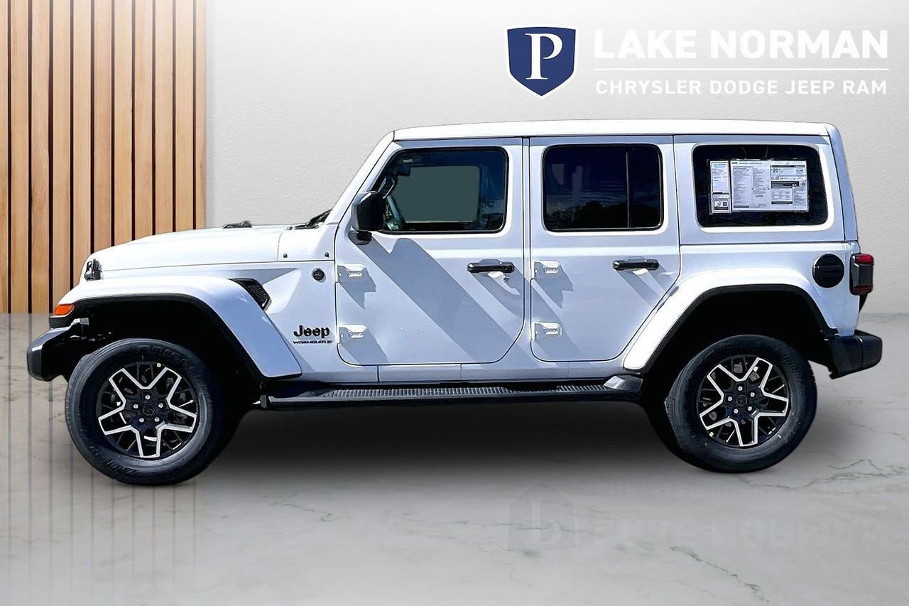 New 2026 Jeep Wrangler Sahara AWD/4WD image 6