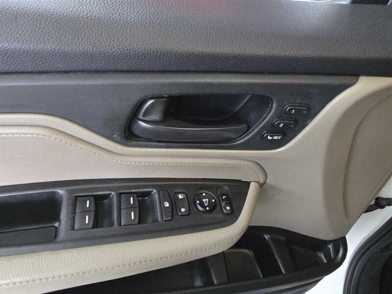 Used 2018 Honda Odyssey EX-L image 36