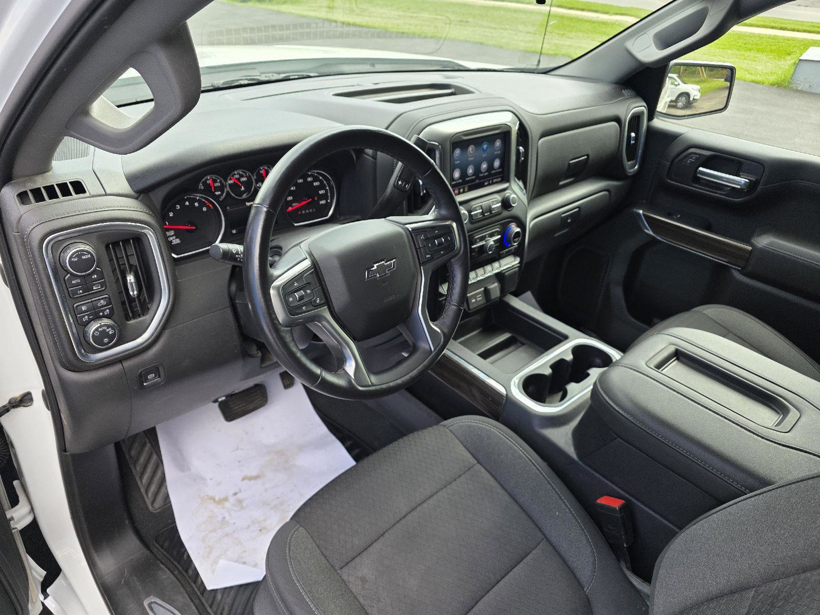 Used 2022 Chevrolet Silverado 1500 RST AWD/4WD image 11