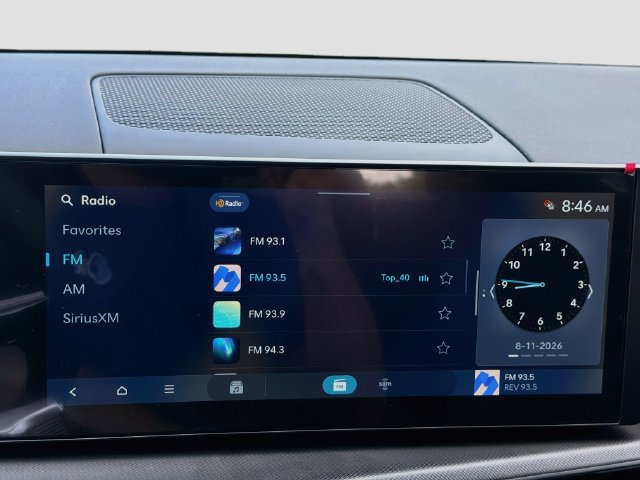 New 2027 Hyundai Santa Fe SE FWD image 14