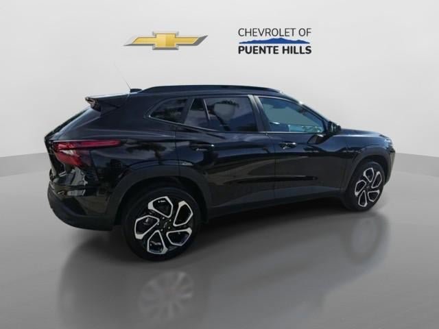 New 2026 Chevrolet Trax RS w/ Driver Confidence Package FWD image 8