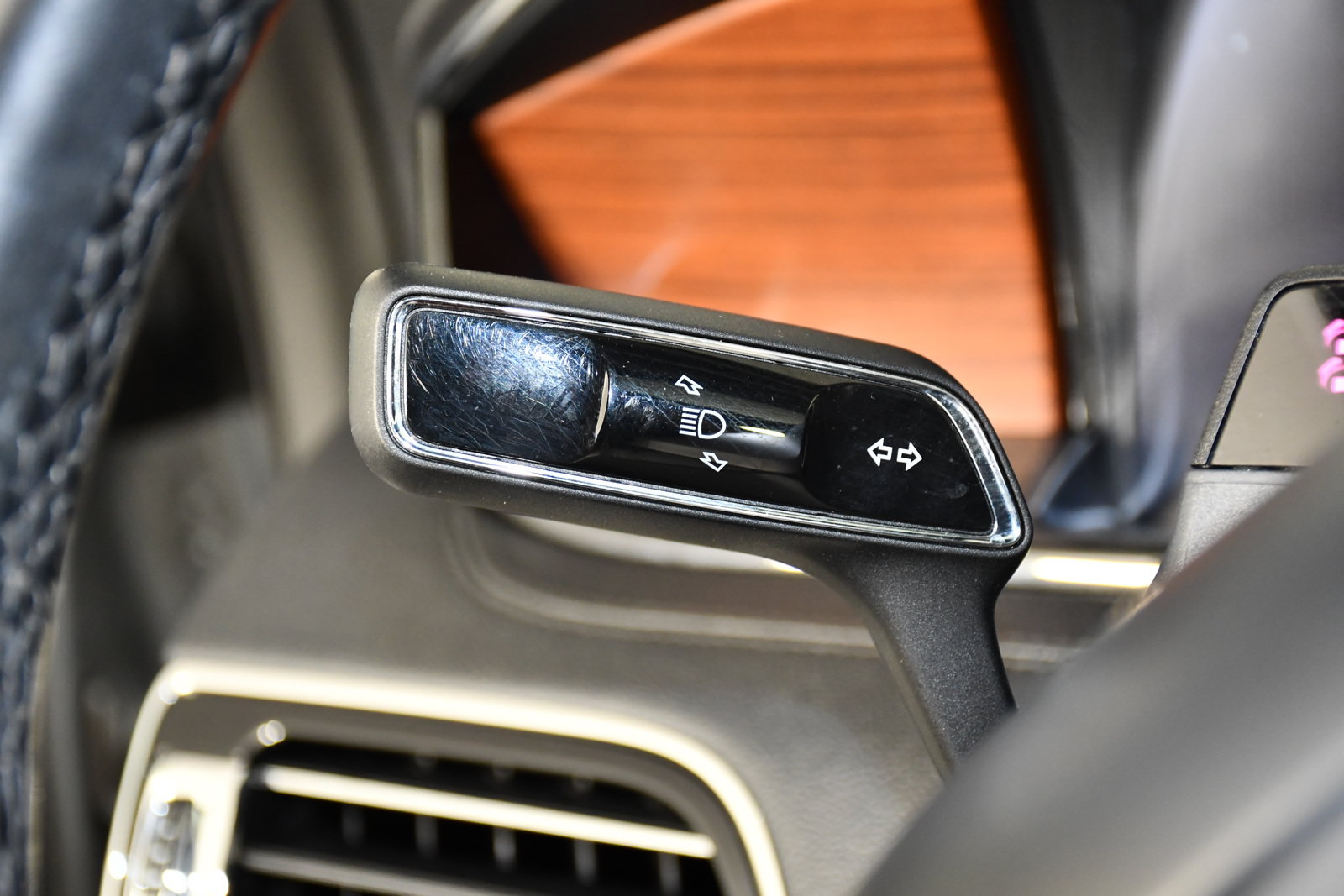 Used 2023 Lincoln Navigator L Reserve AWD/4WD image 23