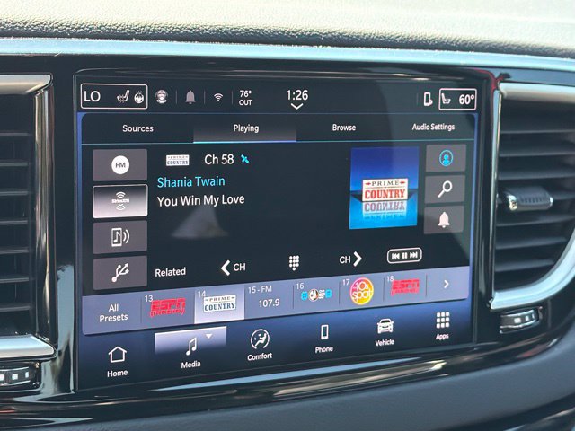Used 2025 Chrysler Pacifica Select FWD image 24