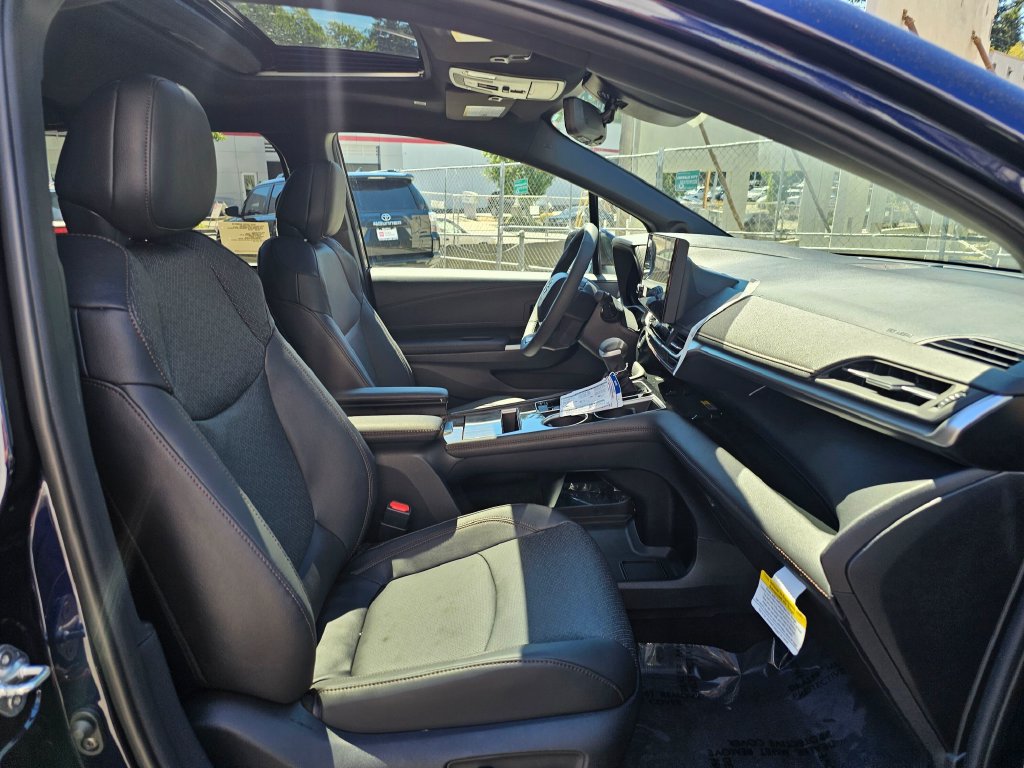 New 2026 Toyota Sienna Limited AWD/4WD image 10