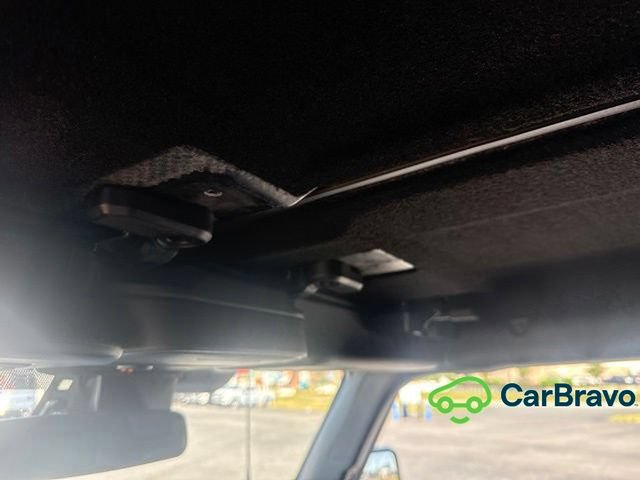 Used 2025 Ford Bronco Outer Banks AWD/4WD image 15