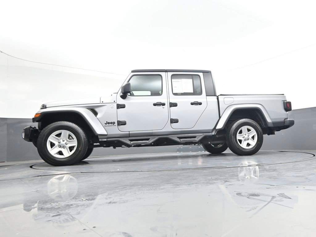 Used 2021 Jeep Gladiator Sport AWD/4WD image 41