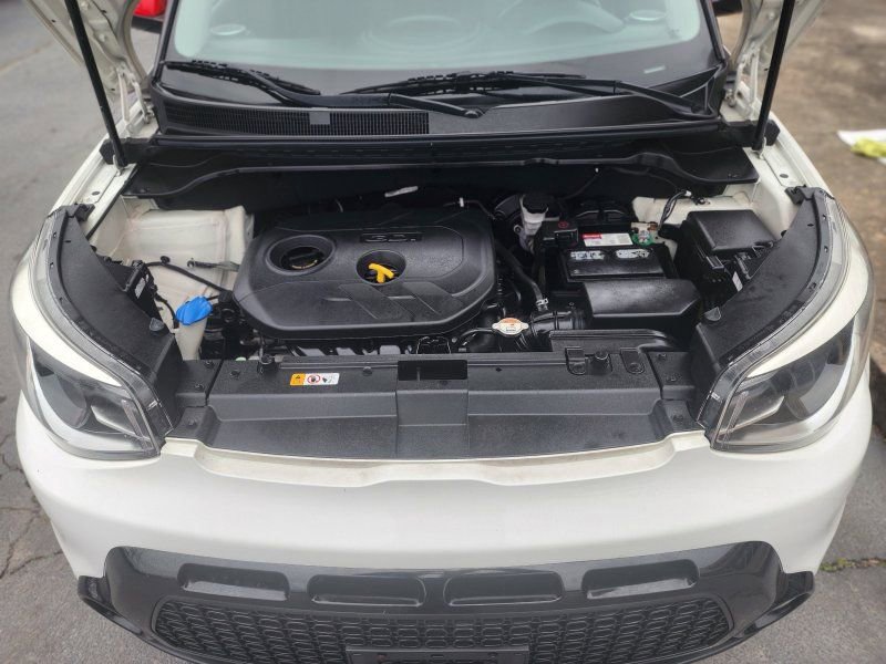 Used 2016 Kia Soul + w/ Designer's Package image 22