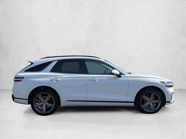 Used 2025 Genesis GV70 3.5T Sport w/ Sport Advanced Package image 4