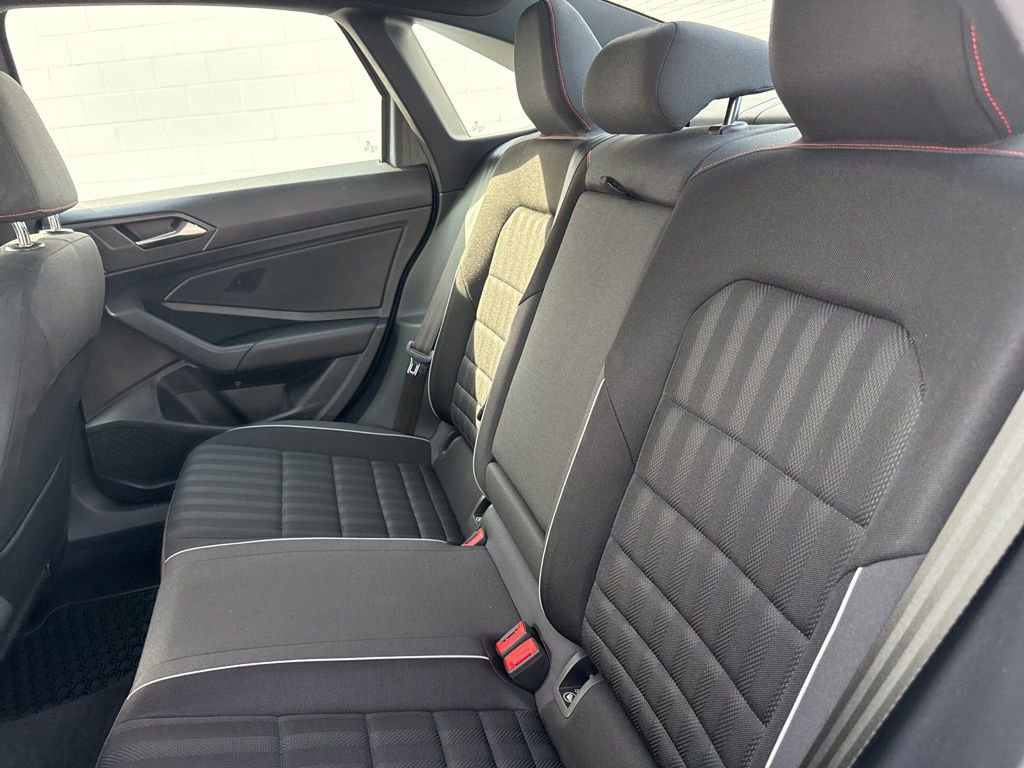 Used 2020 Volkswagen Jetta GLI image 14