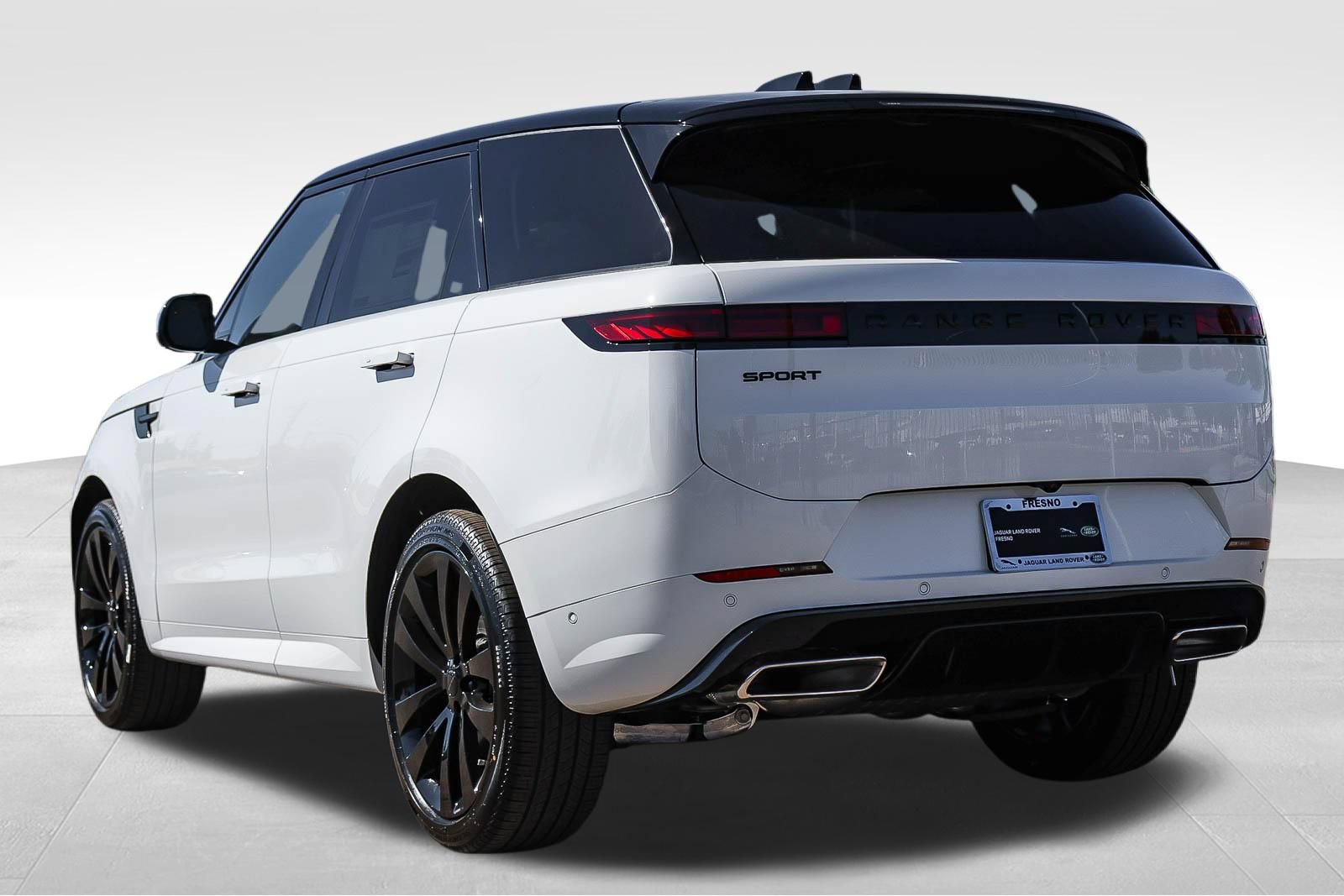 New 2026 Land Rover Range Rover Sport Dynamic SE AWD/4WD image 7