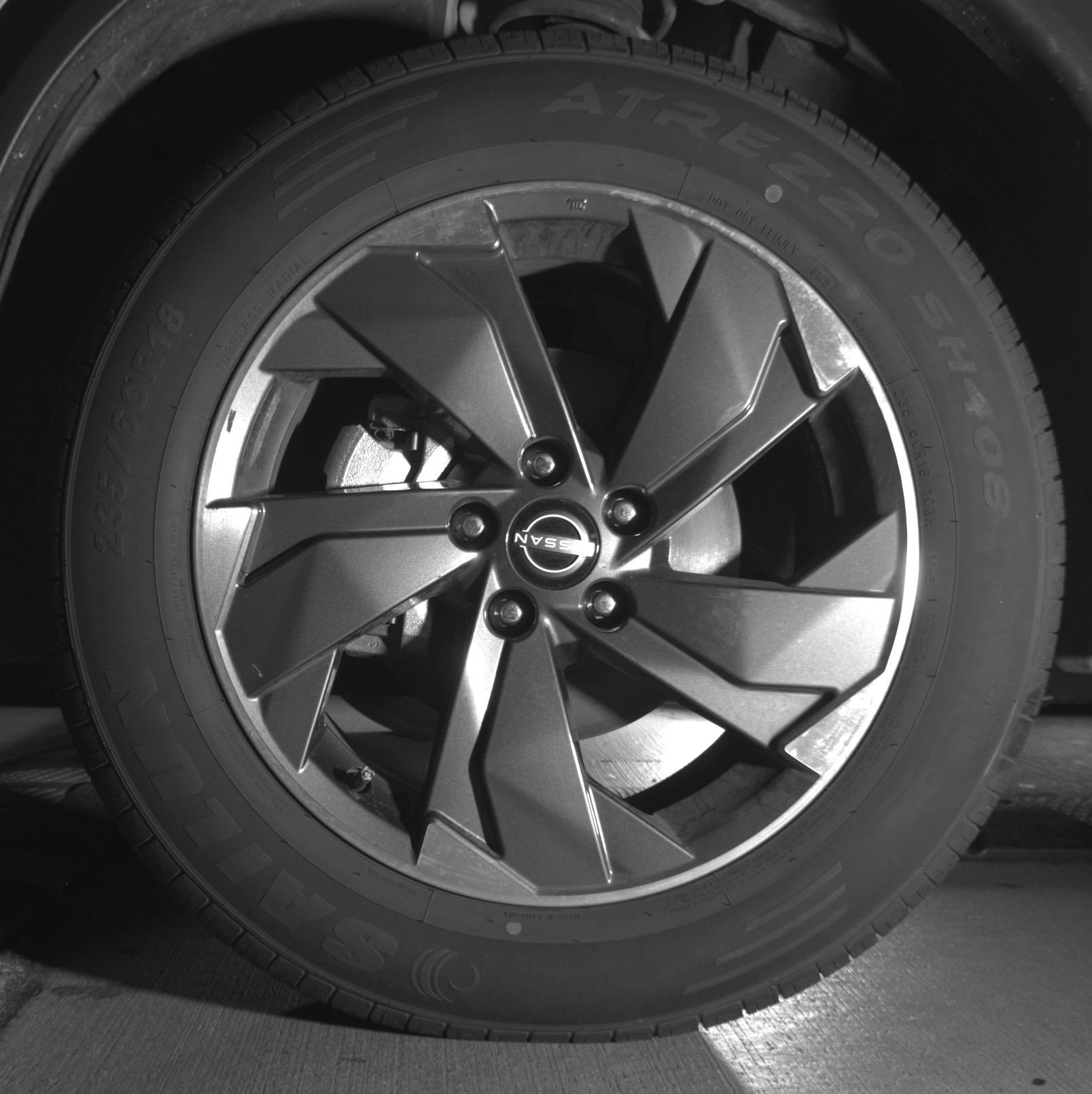 Used 2025 Nissan Rogue SV image 12