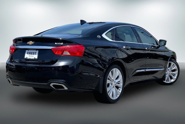 Used 2017 Chevrolet Impala Premier w/ Enhanced Convenience Package FWD image 12