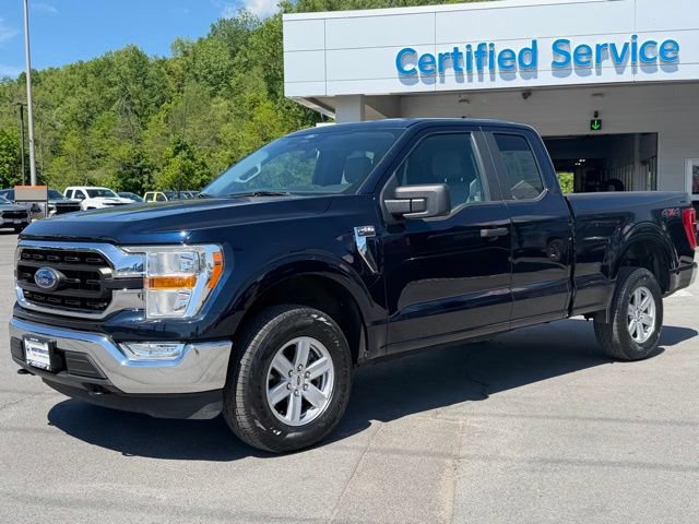 Used 2022 Ford F150 XLT w/ Trailer Tow Package AWD/4WD image 4