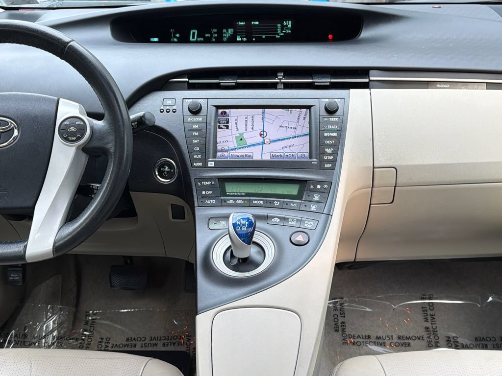 Used 2011 Toyota Prius Four w/ Solar Roof Pkg FWD image 13