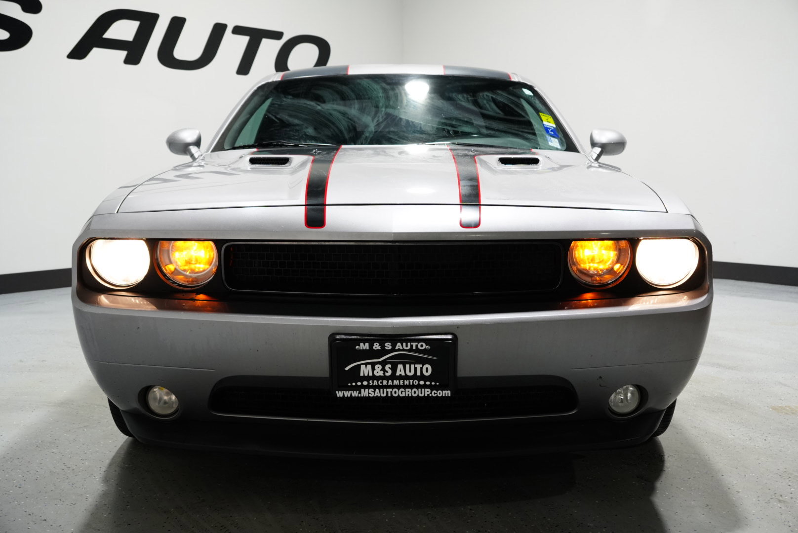 Used 2013 Dodge Challenger R/T Plus image 3