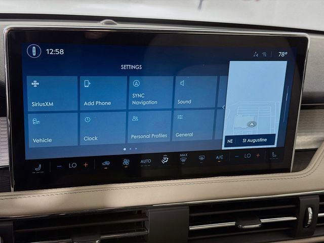 New 2026 Lincoln Corsair Premiere FWD image 16