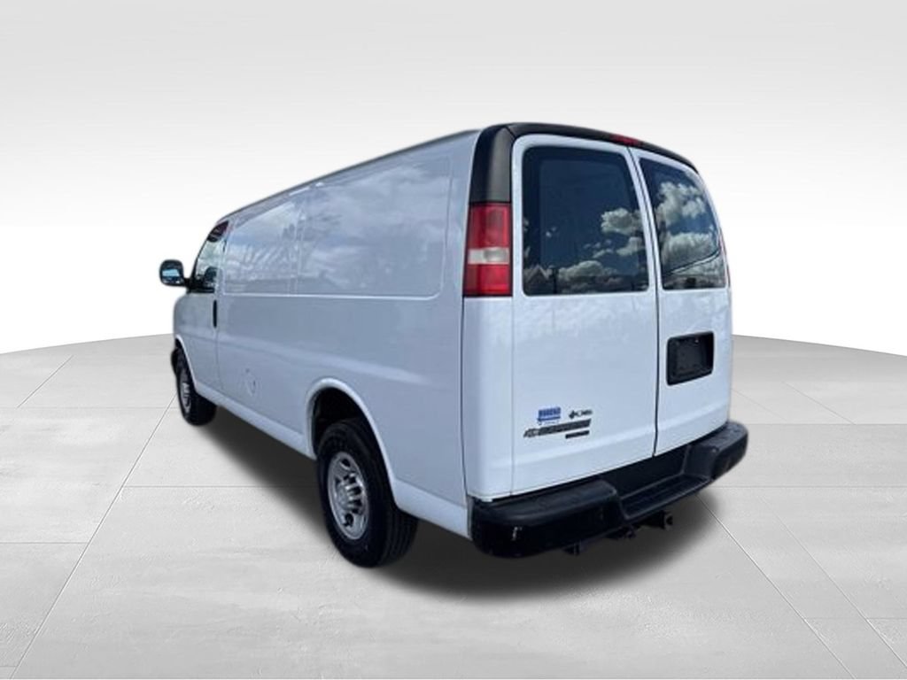 Used 2014 Chevrolet Express 2500 RWD image 8