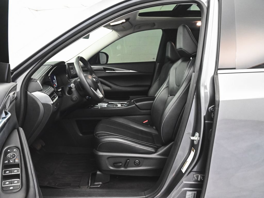 Used 2023 INFINITI QX60 Luxe w/ Cargo Package AWD/4WD image 26