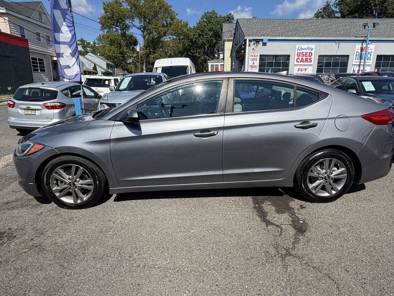 Used 2018 Hyundai Elantra SEL FWD image 4