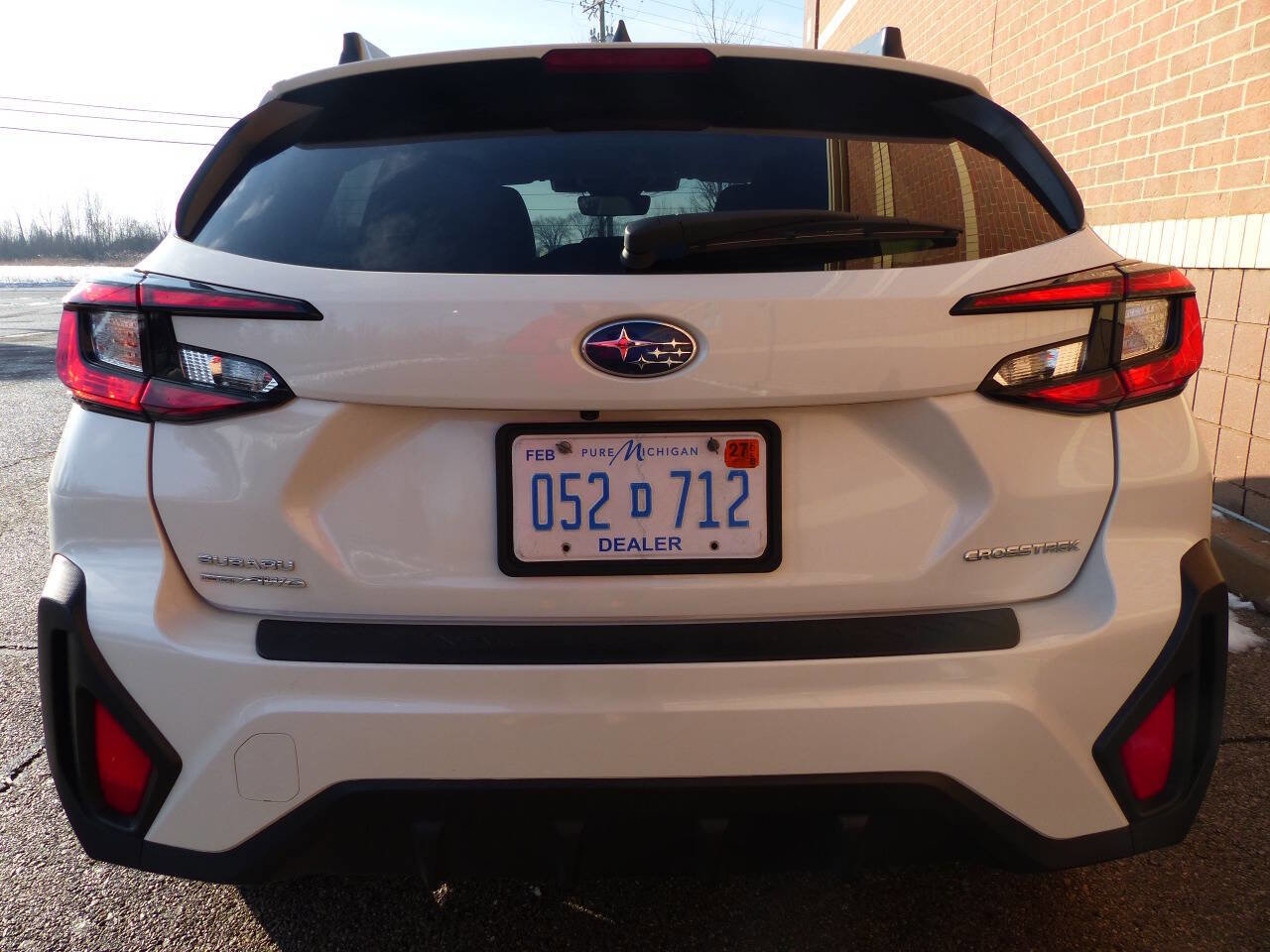 Used 2024 Subaru Crosstrek 2.0i Premium AWD/4WD image 8