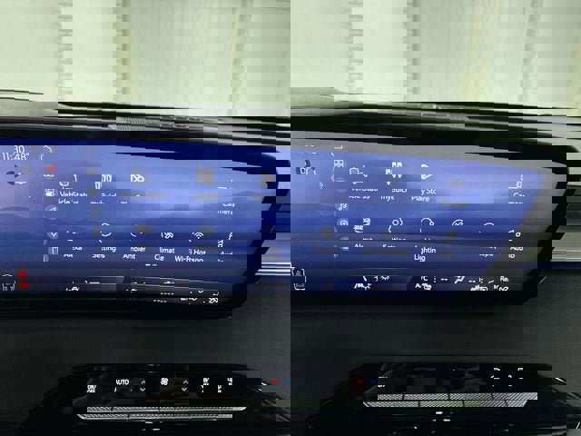 Certified 2025 Buick Enclave Preferred image 13