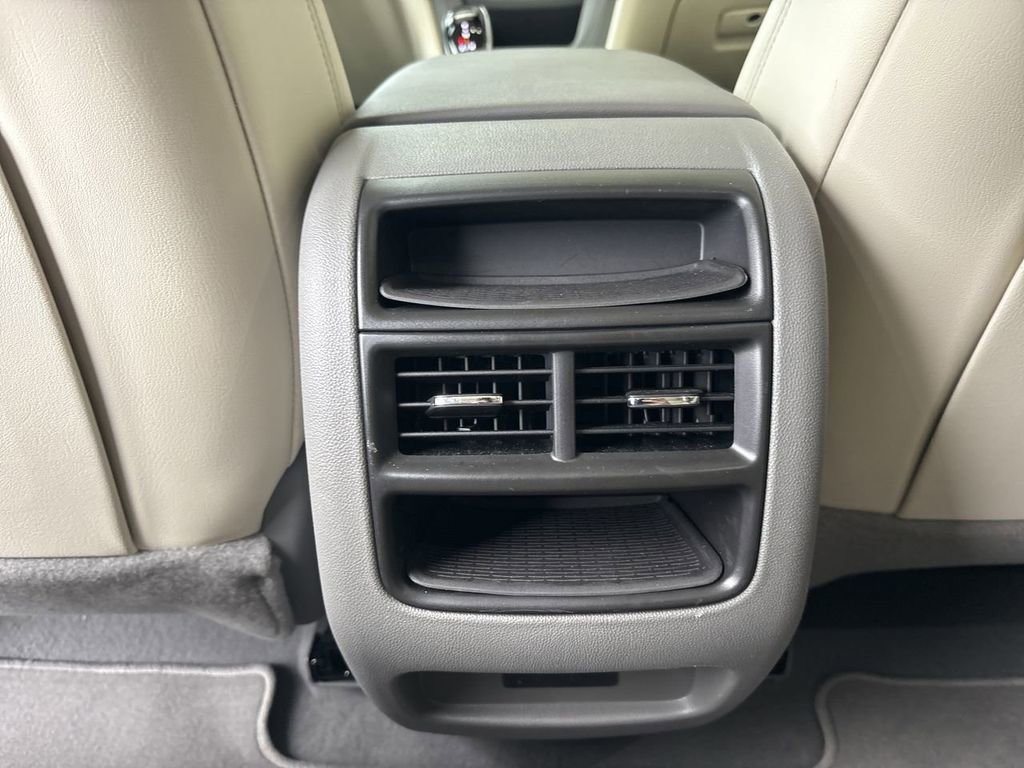 Certified 2022 Cadillac XT5 Premium Luxury image 22