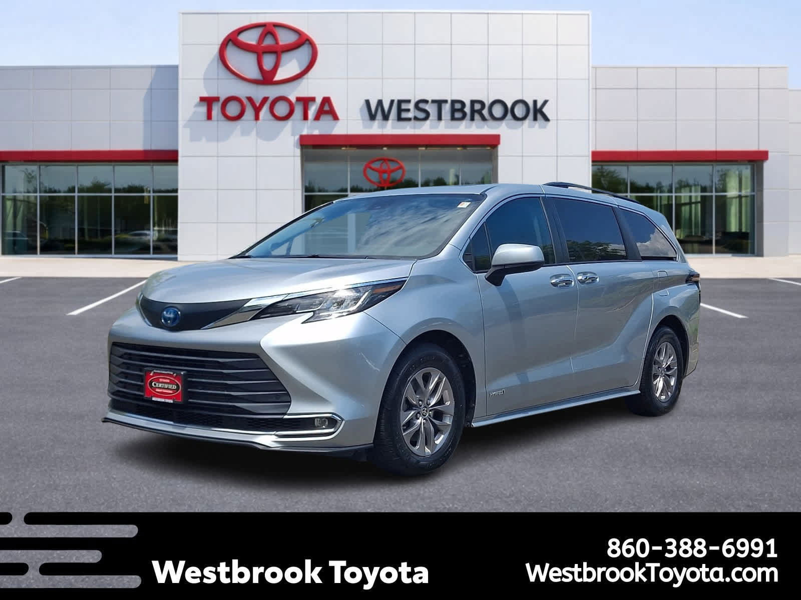 Certified 2021 Toyota Sienna XLE w/ XLE Plus Package FWD image 1