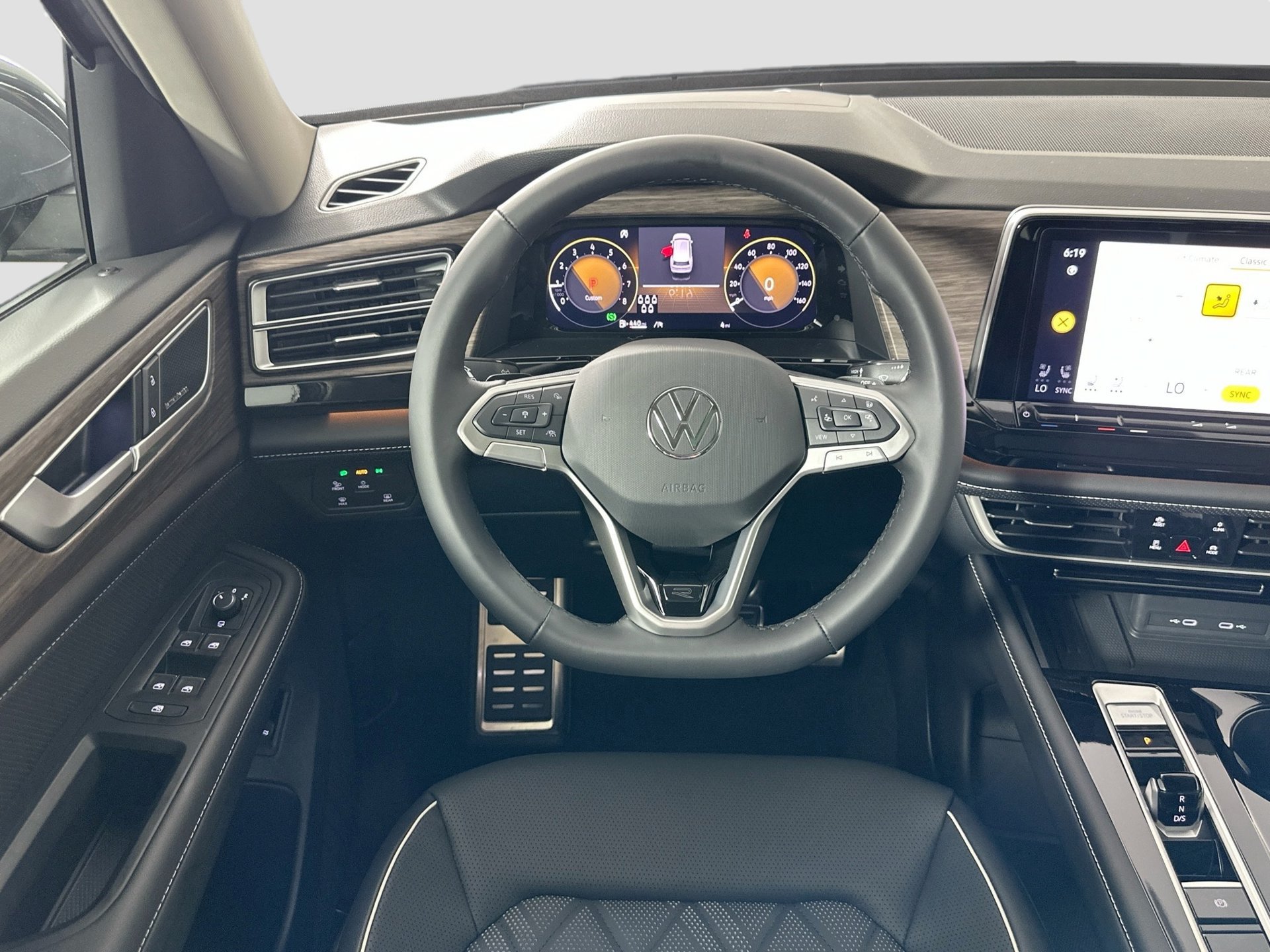 Certified 2026 Volkswagen Atlas SEL Premium R-Line AWD/4WD image 22