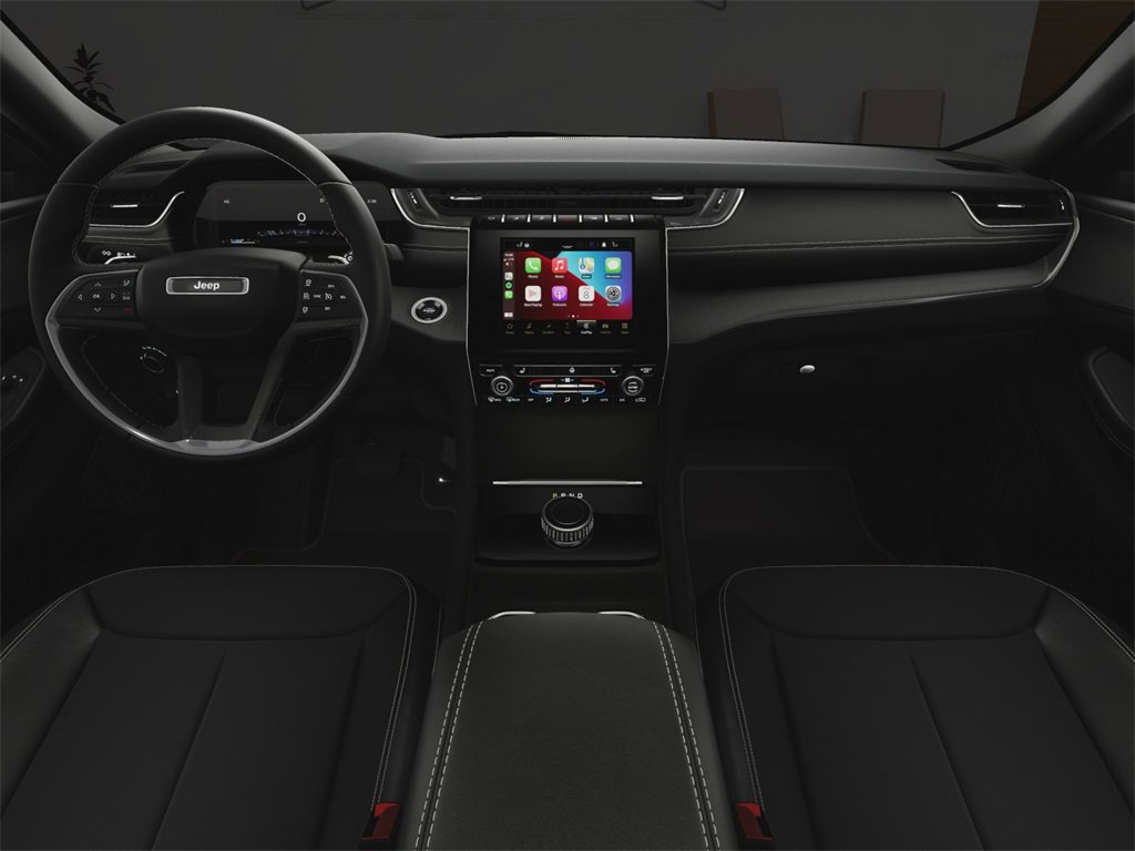 Used 2024 Jeep Grand Cherokee Altitude image 17