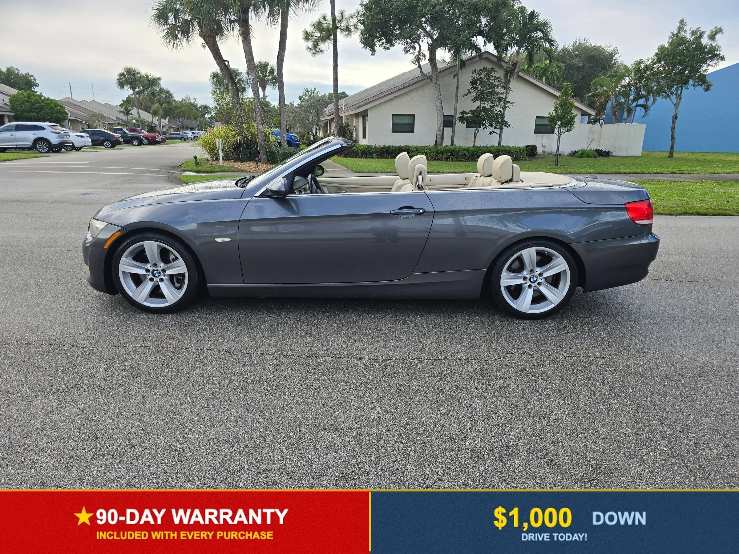 Used 2008 BMW 335i Convertible w/ Premium Pkg image 8