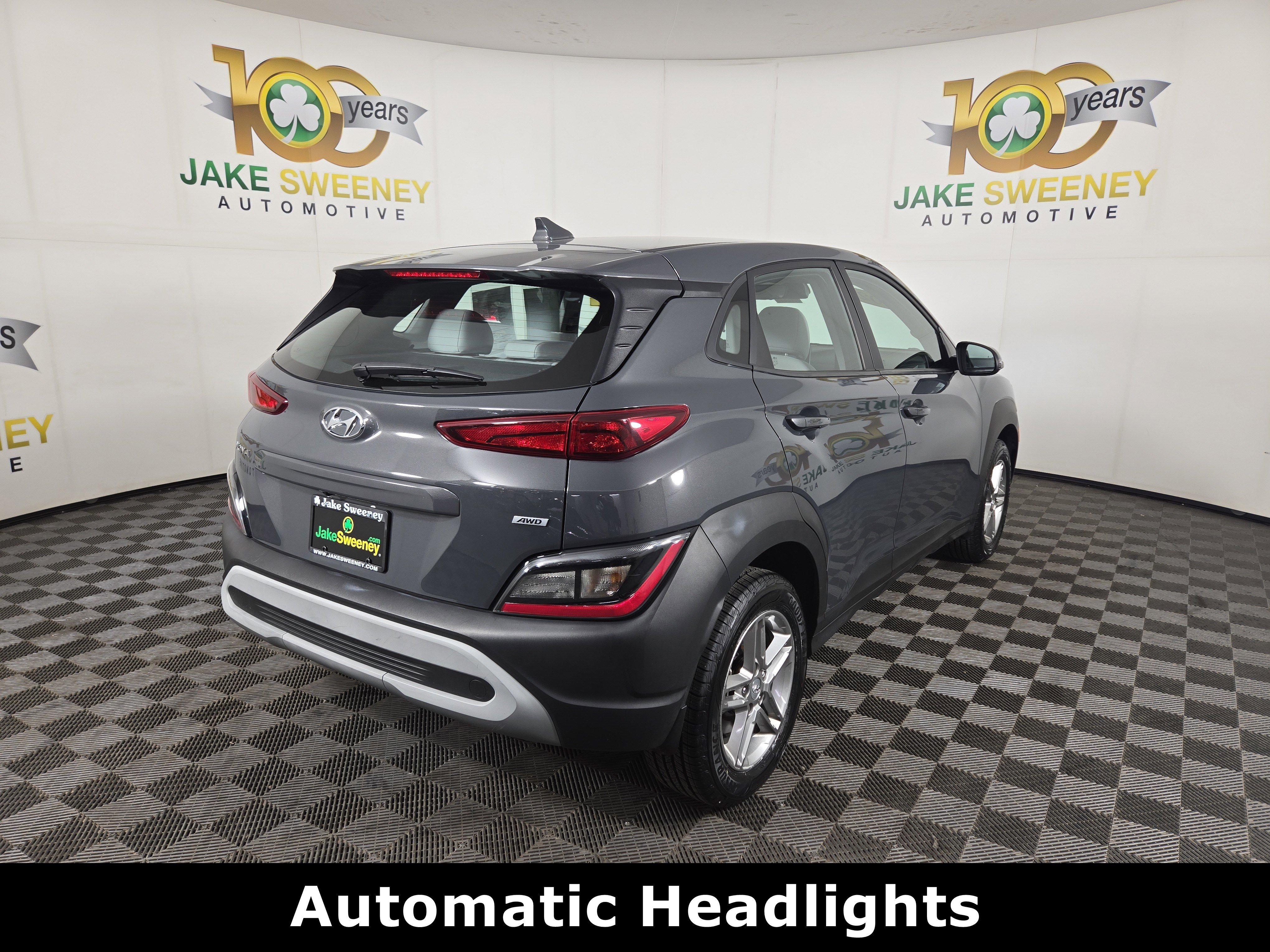 Used 2023 Hyundai Kona SE w/ Cargo Package image 9