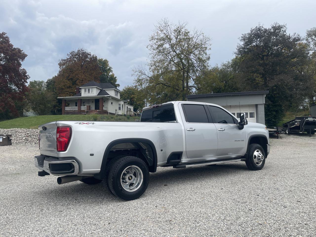 Used 2021 Chevrolet Silverado 3500 LTZ w/ LTZ Convenience Package AWD/4WD image 12