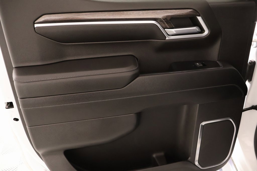 Used 2023 Chevrolet Silverado 1500 LTZ w/ LTZ Convenience Package II image 18