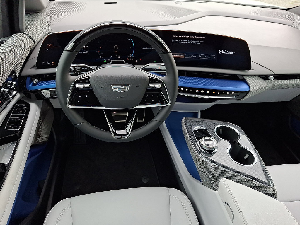 New 2027 Cadillac Optiq Sport AWD/4WD image 7