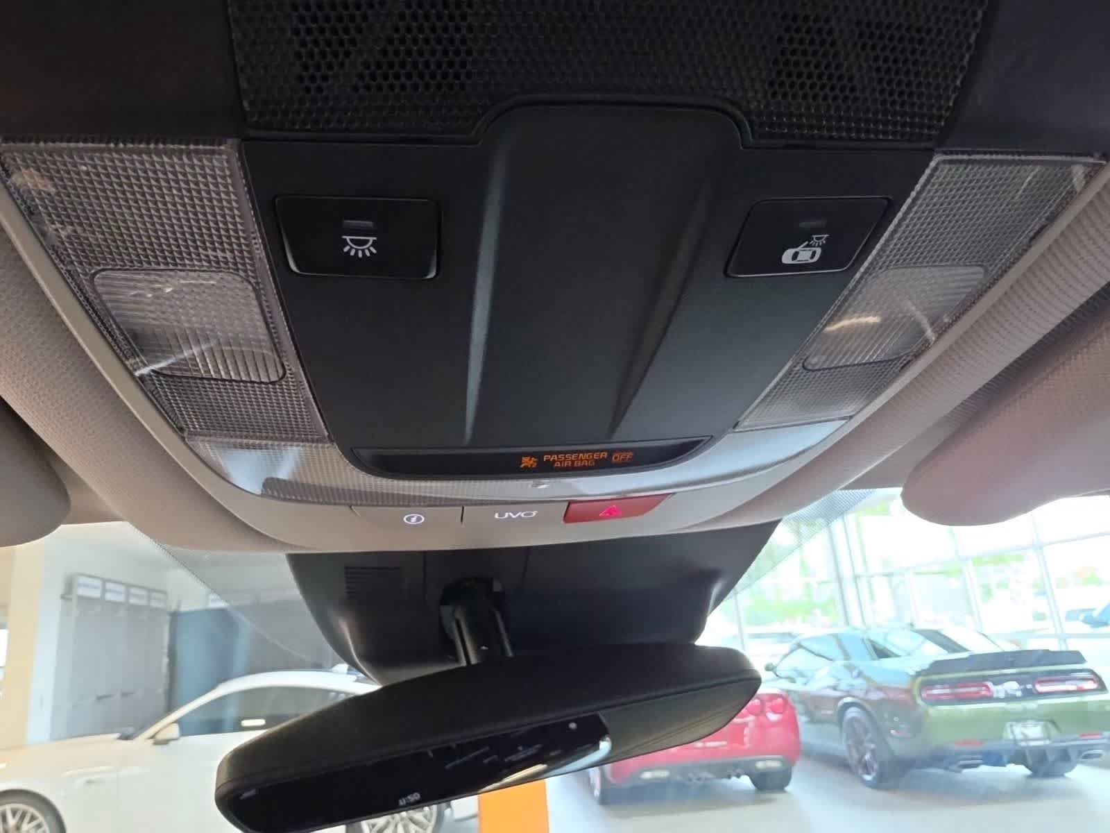 Used 2022 Kia Sorento S AWD/4WD image 26