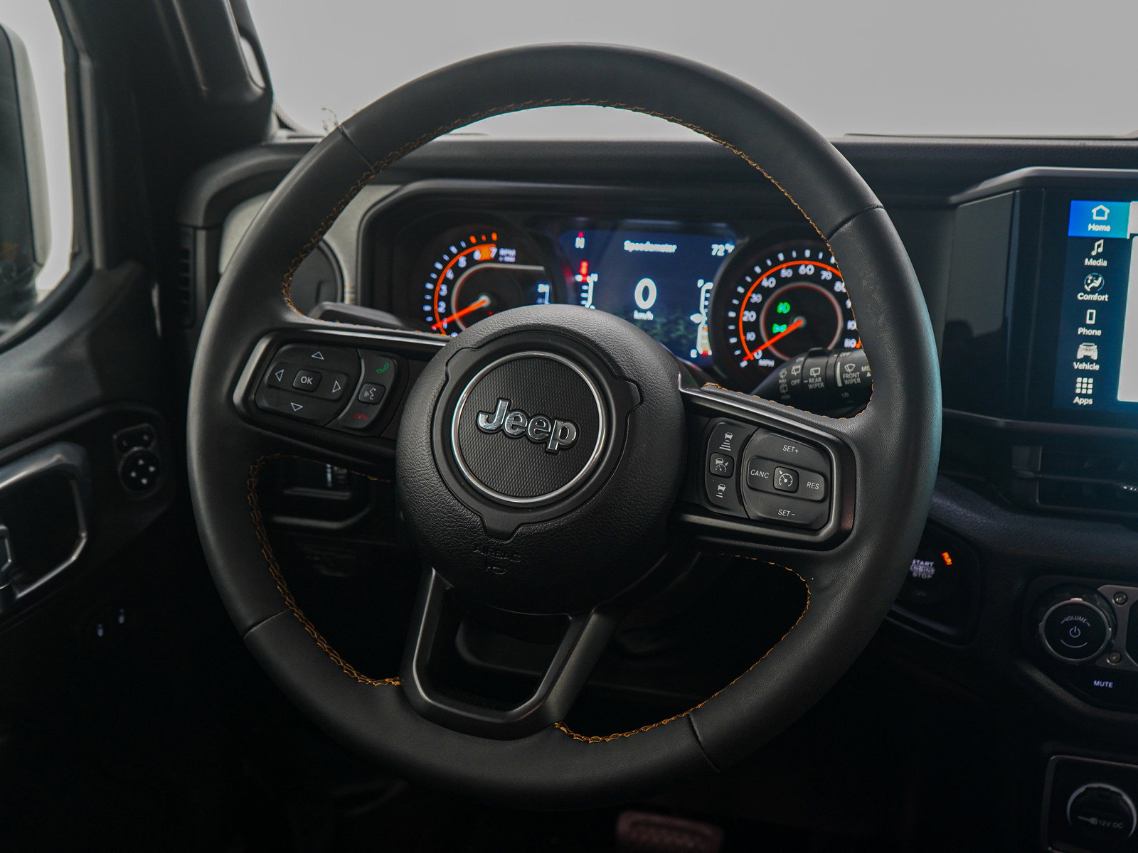 Used 2024 Jeep Wrangler Willys AWD/4WD image 16